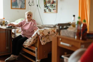 Opieka całodobowa dla seniorów w Trójmieście, jak ją zorganizować?